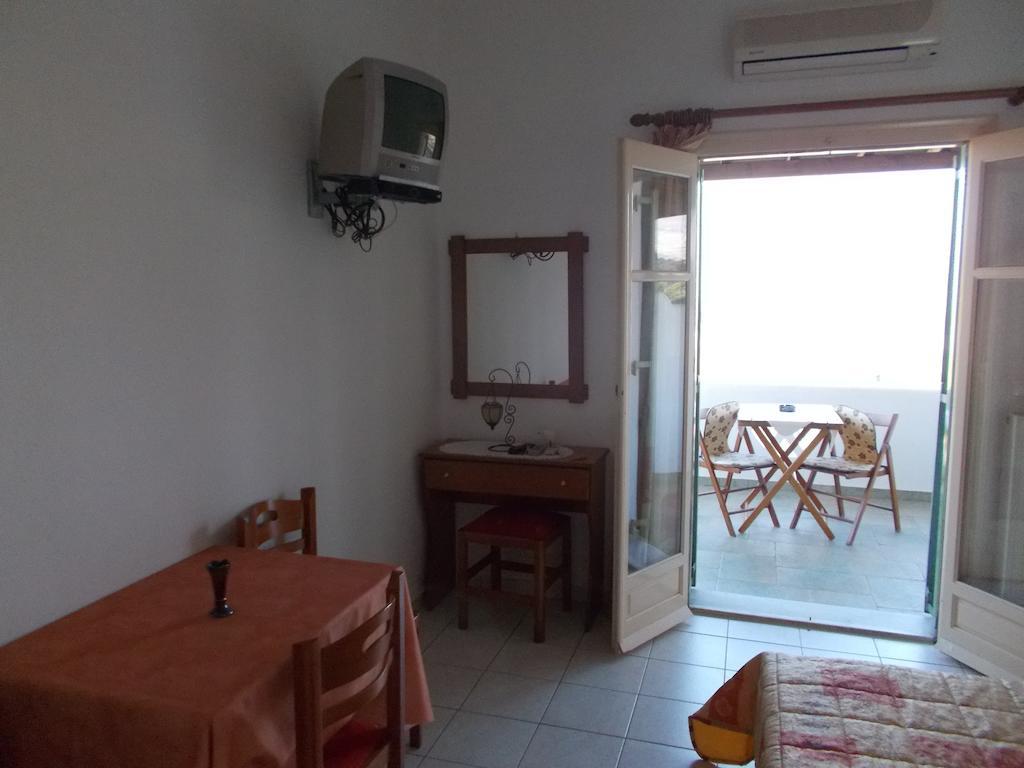 Studios Marianna Скирос Номер фото
